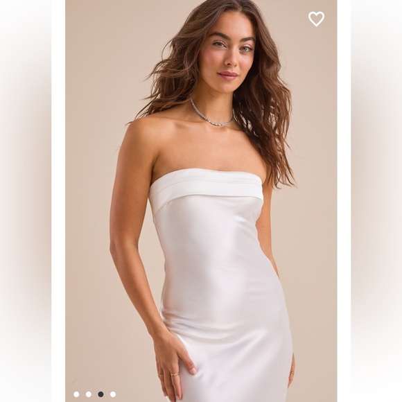 New with tags Altar’d State Paityn Strapless Maxi Dress - Picture 3 of 4